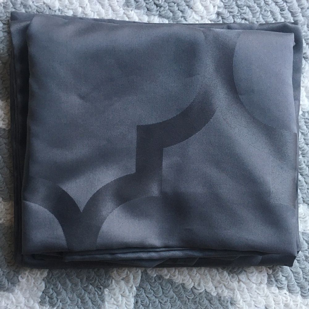 Pair of Shams  - Picture 11 of 12